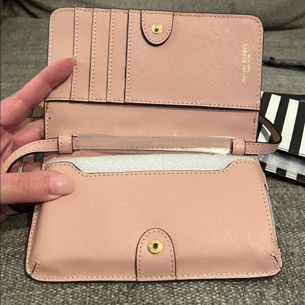 henri bendel Pink Pearl Stud Crossbody & Black White Stripe Crossbody Duo - Picture 6 of 12